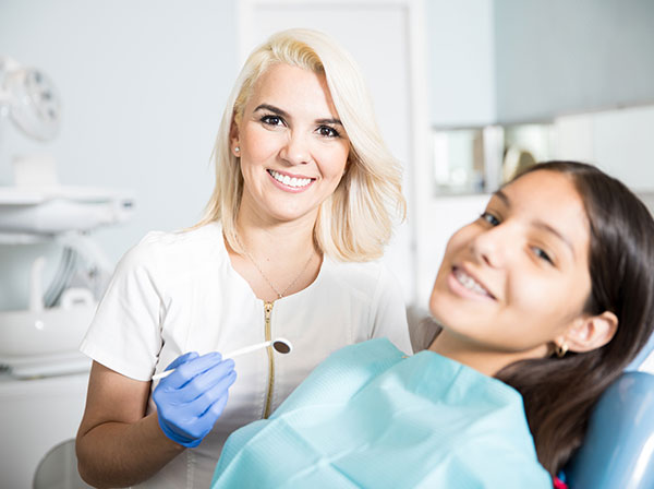Teen's Dentistry at Murias Dental in Hialeah and Plantation, FL